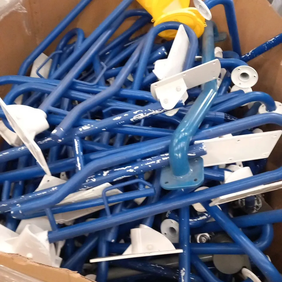 LARGE PALLET OF ASSORTED STRAIGHT GRAB RAILS AND DROP DOWN RAILS