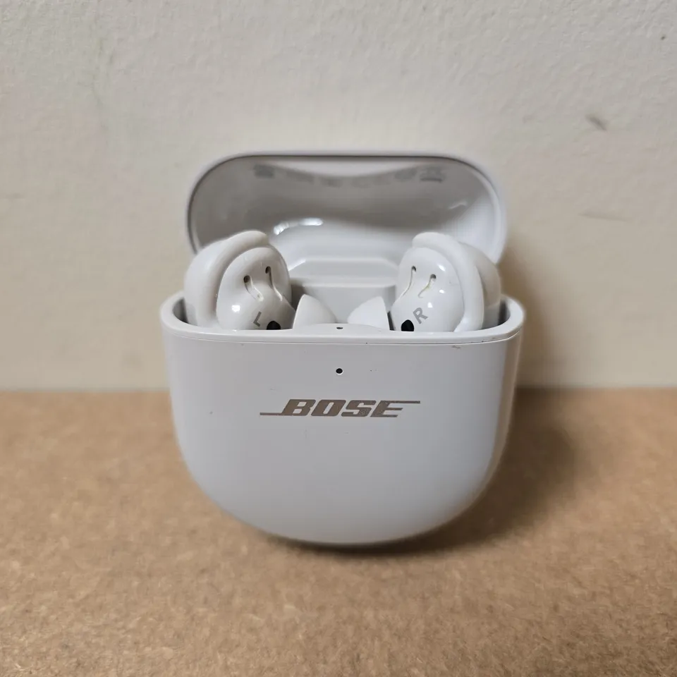 BOSE QUIETCOMFORT ULTRA EARBUDS