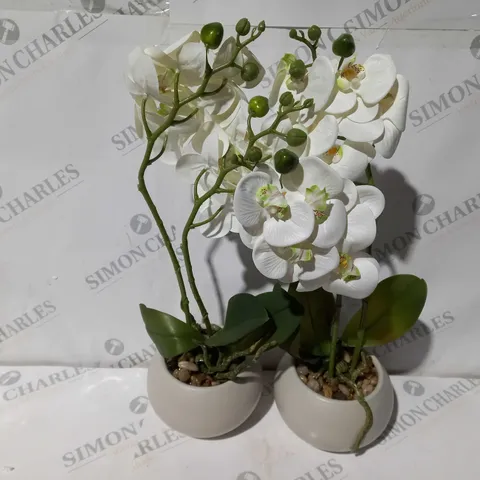 FAUX FLOWERS IN POT