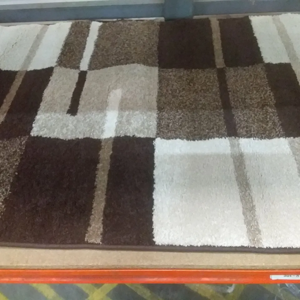 ESTHER RUG - BROWN / CREAM (SQUARE PATTERN) 