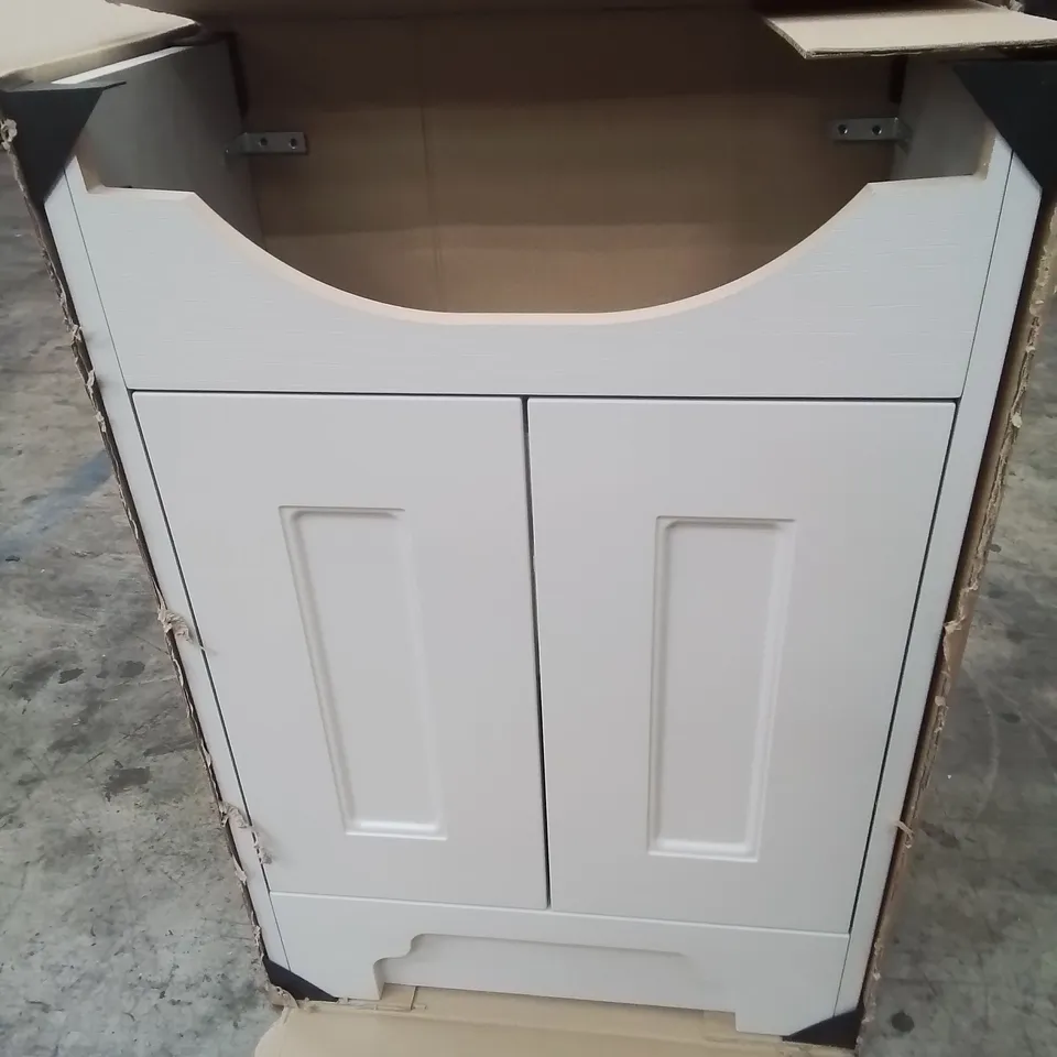 BOXED AS NEW CALYPSO CHELWORTH FLOOR STANDING VANITY UNIT IN CONTOUR GREY - 540X260X811MM
