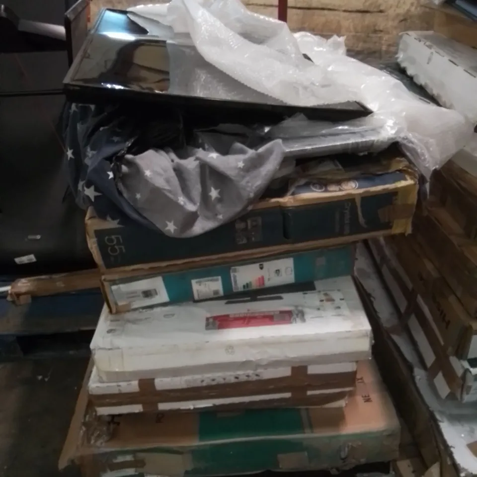 PALLET TO CONTAIN APPROX 9 X ASSORTED TVS. DAMAGED TVS FOR SPARES AND REPAIRS ONLY 