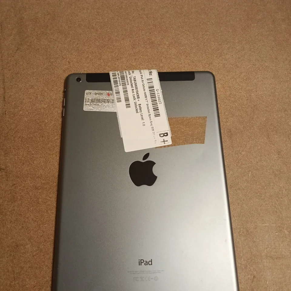 APPLE IPAD – SILVER BACK, 9.7-INCH TABLET