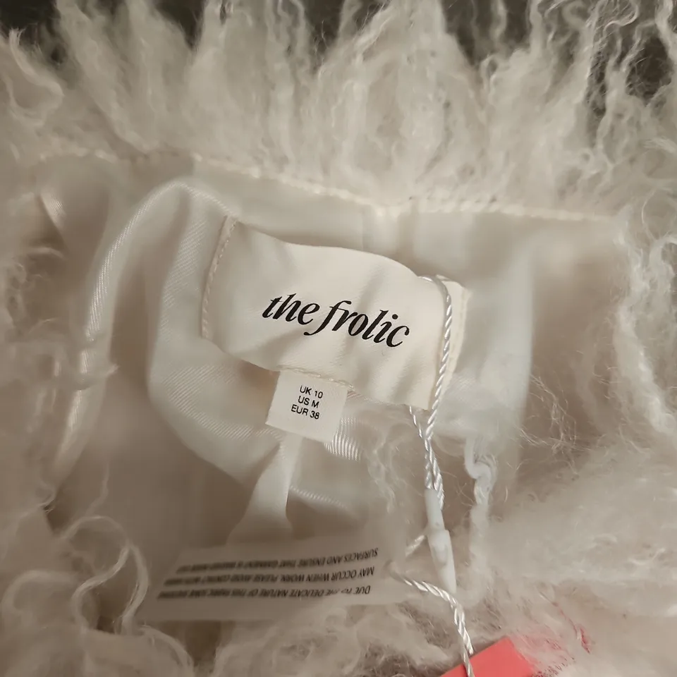 THE FROLIC WHITE FAUX FUR COAT – UK 10