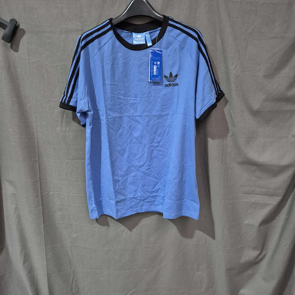 ADIDAS T-SHIRT BLUE WITH THREE STRIPES AND TREFOIL LOGO – UK S