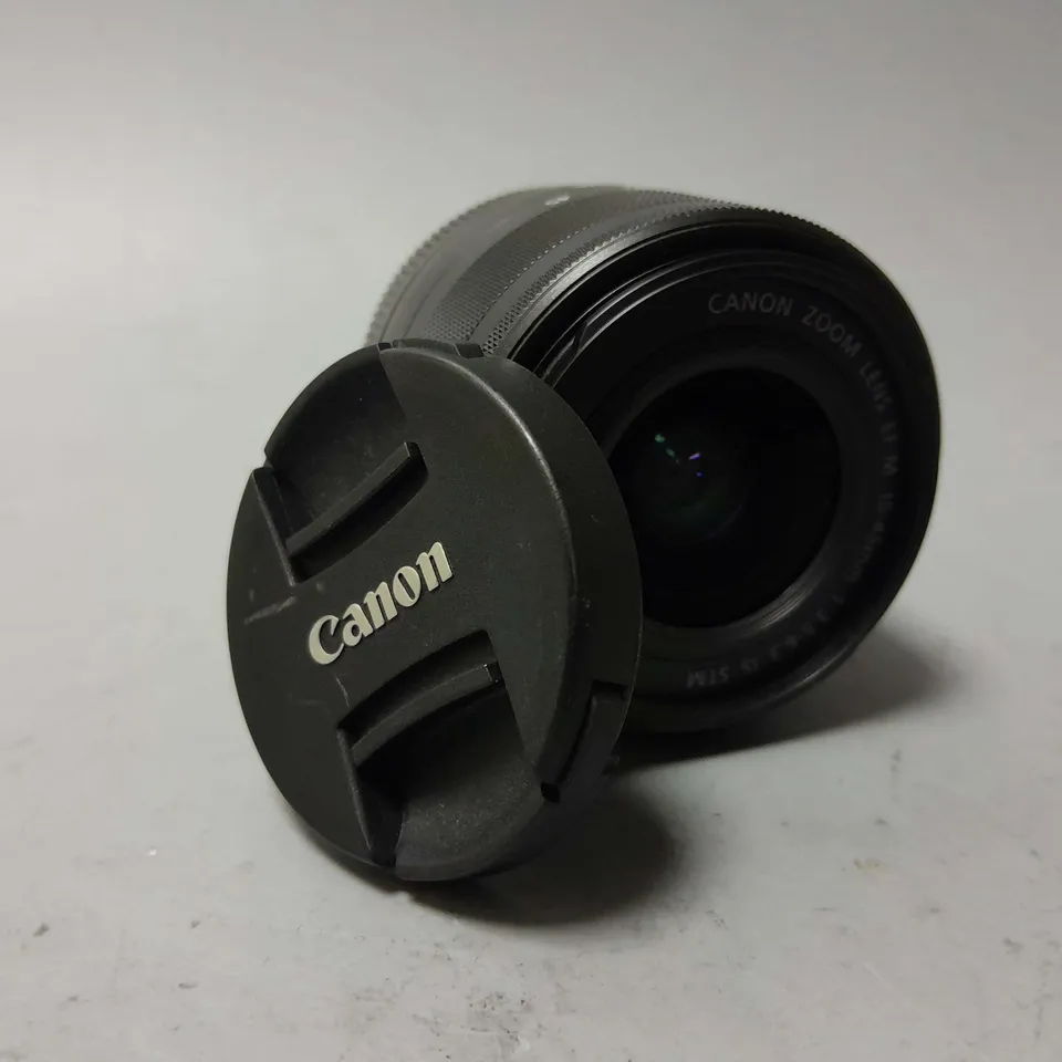 CANON ZOOM LENS EF-M 15-45mm 1:3.5-6.3 IS STM