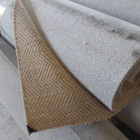ROLL OF QUALITY LAKELAND WEAVE RYDAL HERD FLAT CARPET - APPROXIMATELY 4 x 5.91m
