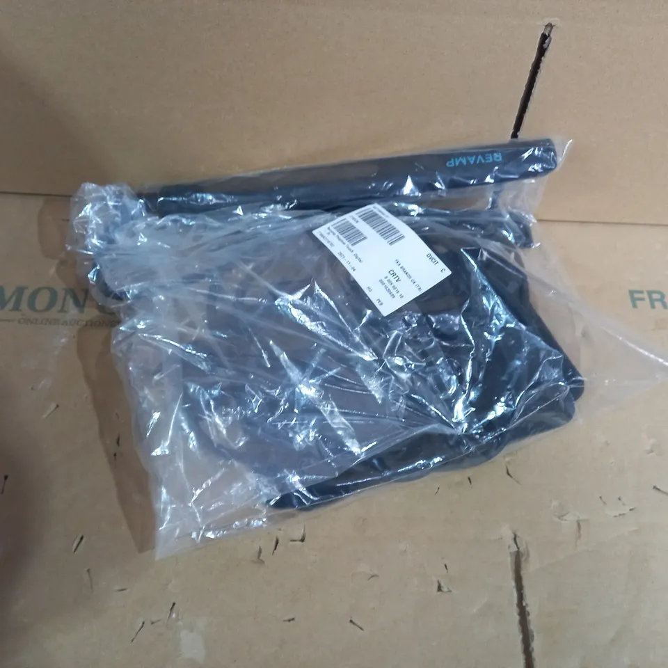 REVAMP PROGLOSS TOUCH DIGITAL STRAIGHTENERS
