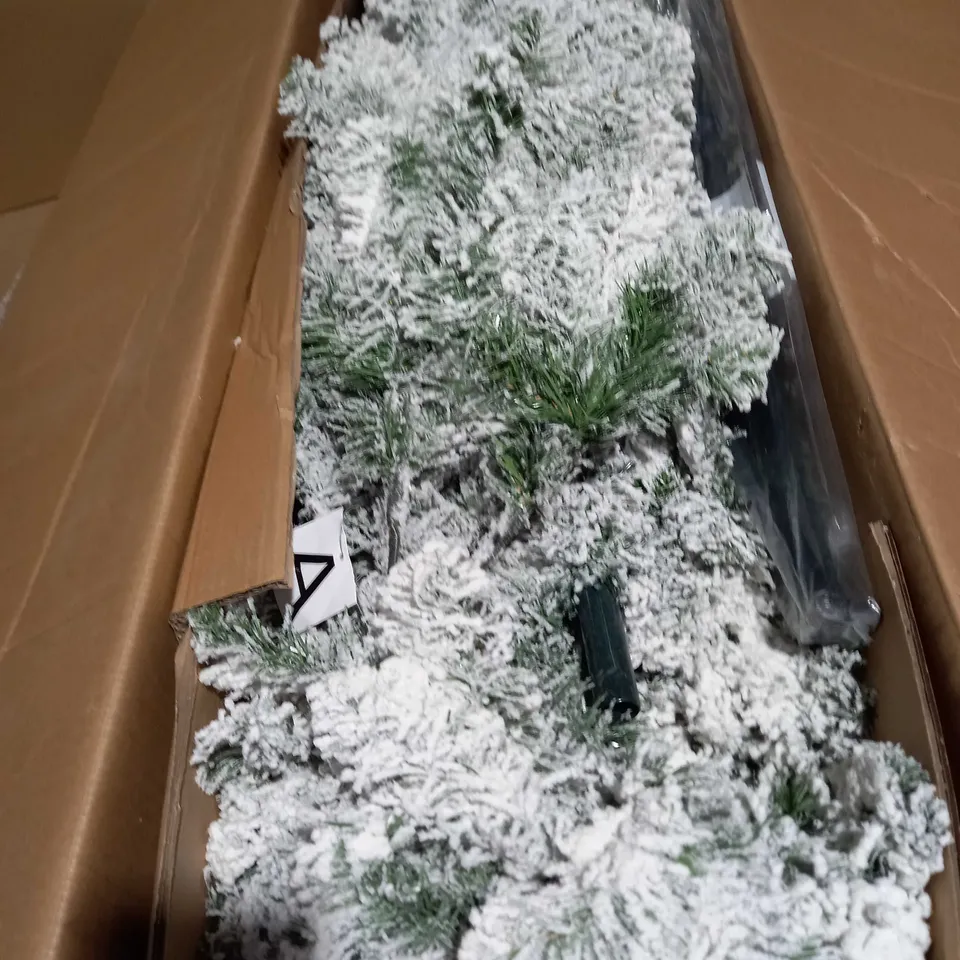 6FT FLOCKEDPRELIT DOWNSWEPT PINE TREE