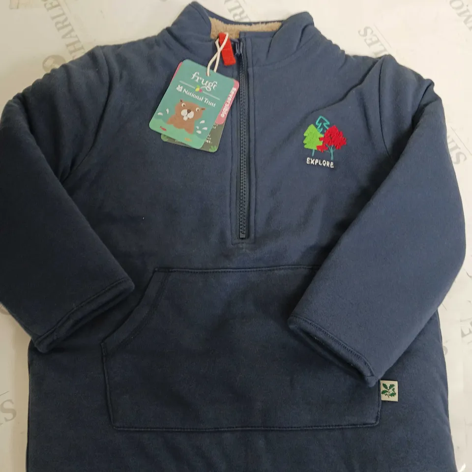 EXPLORE NATIONAL TRUST REVERSIBLE FLEECE - SIZE 3-4 YEARS