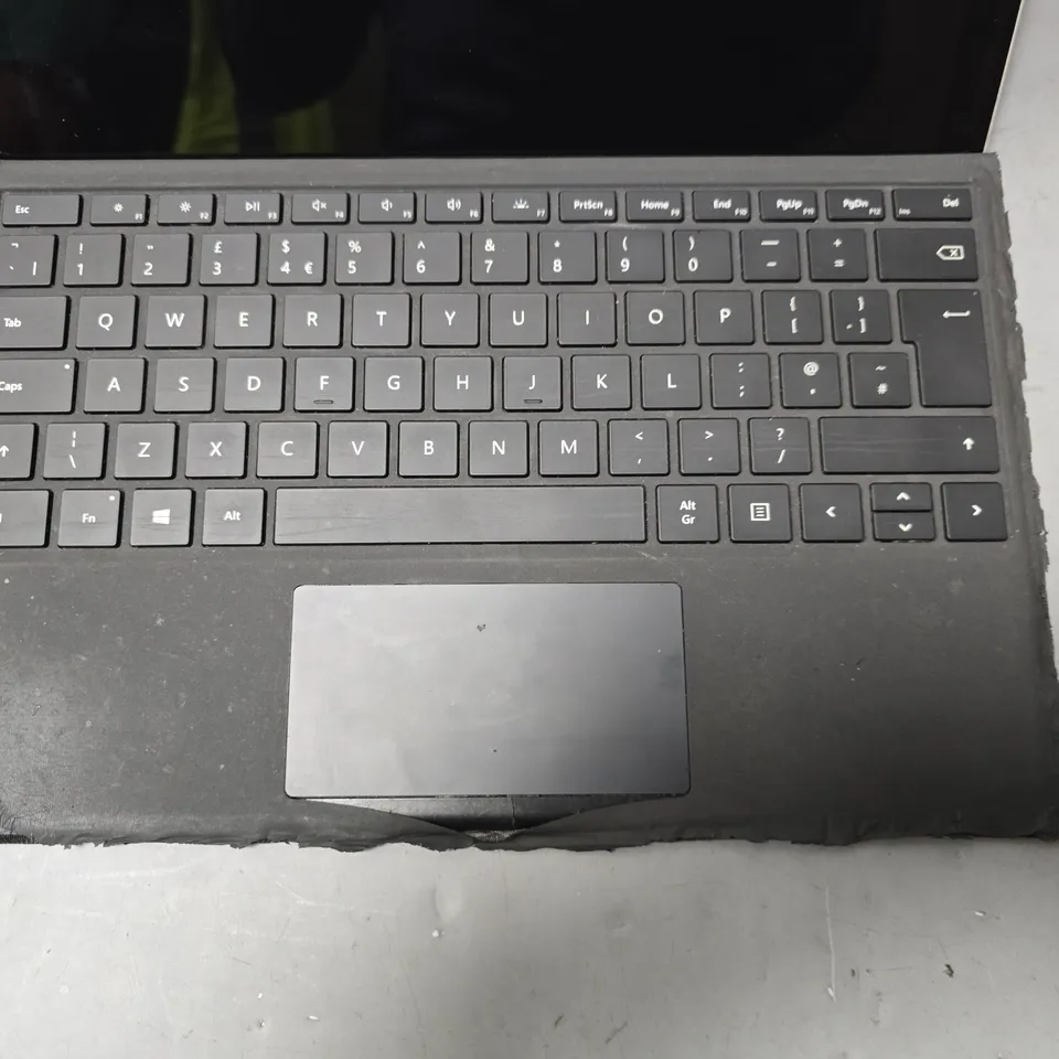 MICROSOFT SURFACE PRO 4 