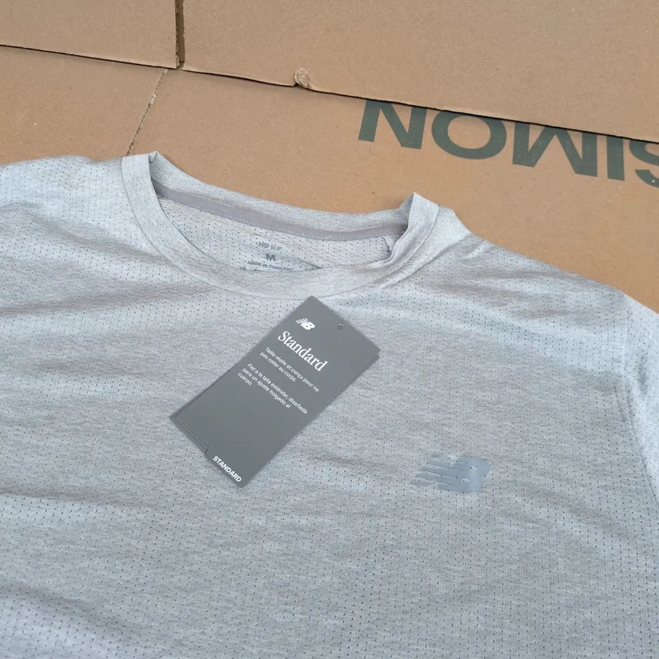 NEW BALANCE GREY SHORT-SLEEVE T-SHIRT, SIZE M (MEN'S)