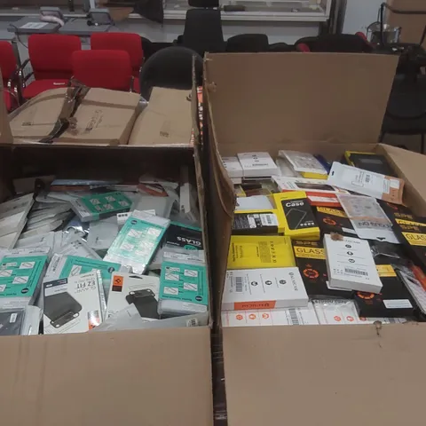 PALLET CONTAINING A VERY LARGE QUANTITY OF ASSORTED PHONE CASES