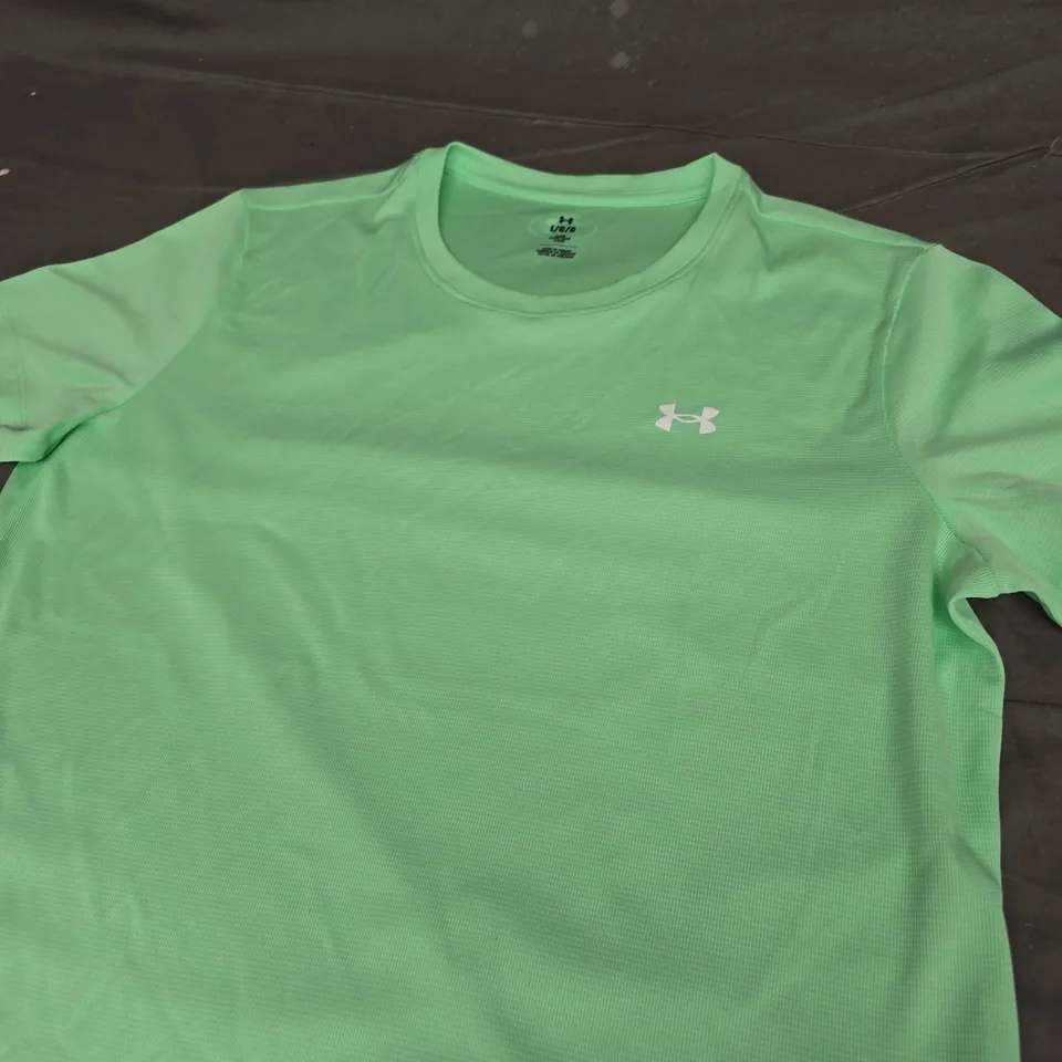 UNDER ARMOUR CASUAL TEE - SIZE KIDS LARGE 