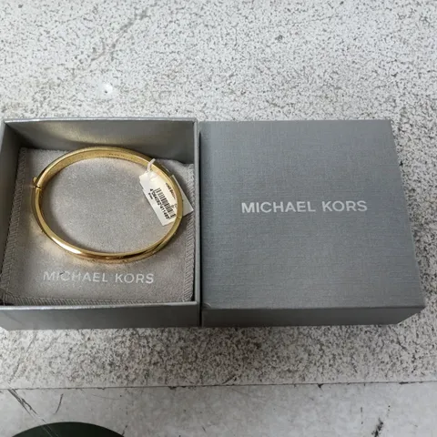 MICHAEL KORS GOLD-TONE BRACELET IN PRESENTATION BOX