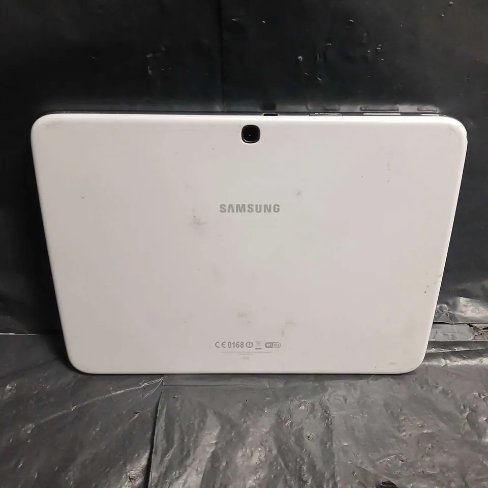 SAMSUNG TABLET – WHITE - MODEL UNSPECIFIED