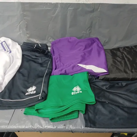 LARGE BOX OF ASSORTED SPORTS CLOTHING ITEMS IN VARIOUS SIZES, COLOURS AND STYLES