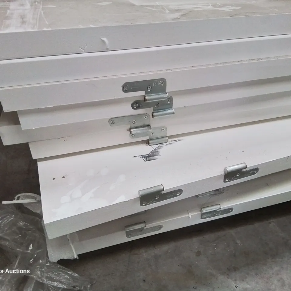 PALLET OF APPROXIMATELY 10 CERTIFIED FIRE DOORS