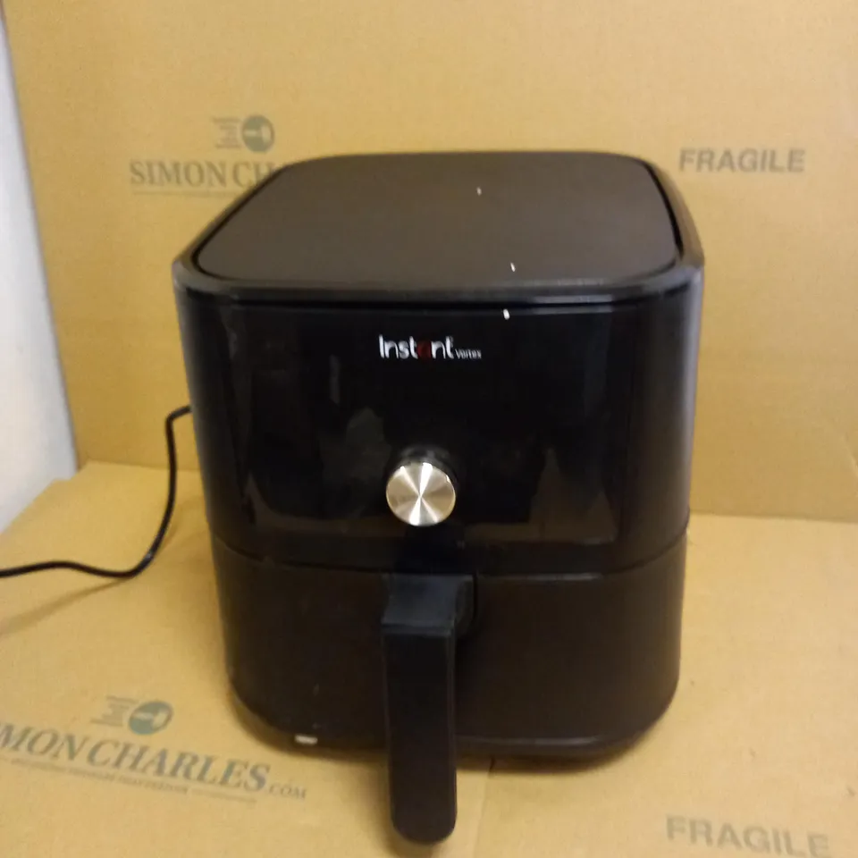 INSTANT VORTEX AIR FRYER