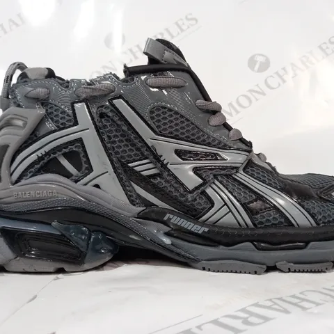 PAIR OF BALENCIAGA TRAINERS IN GREY UK SIZE 9