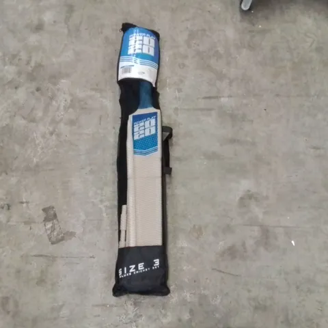 BRAND NEW POWER PLAY SIZE 3 CRICKET SET