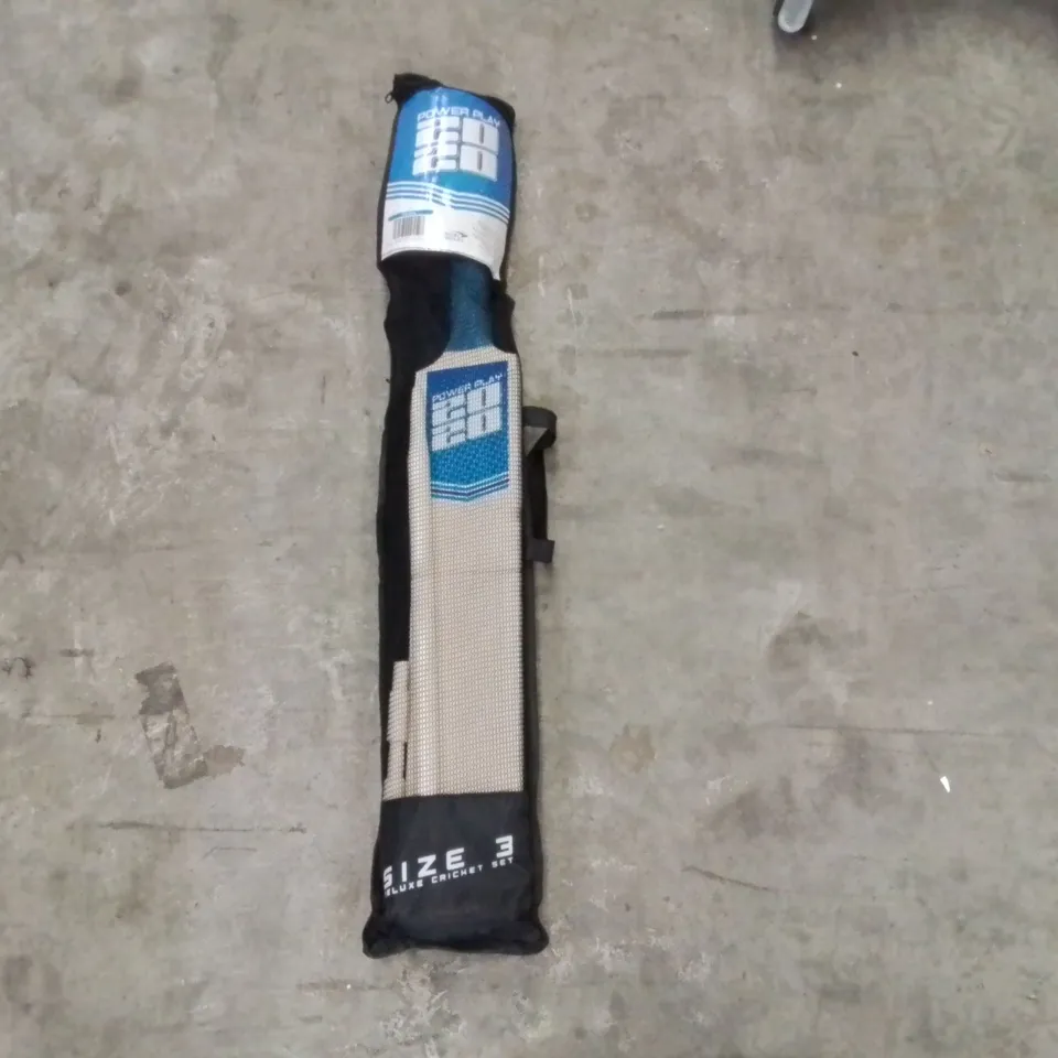 BRAND NEW POWER PLAY SIZE 3 CRICKET SET