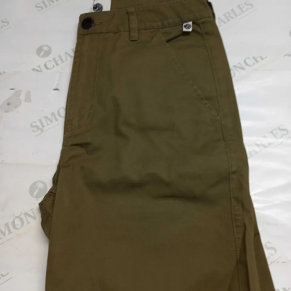 PRETTY GREEN KHAKI SHORTS SIZE 30