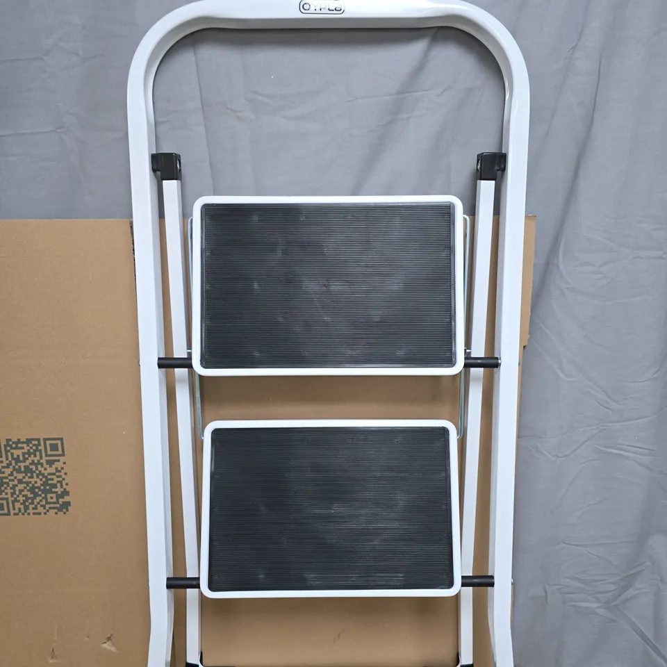 OYPLA 2 STEP STOOL