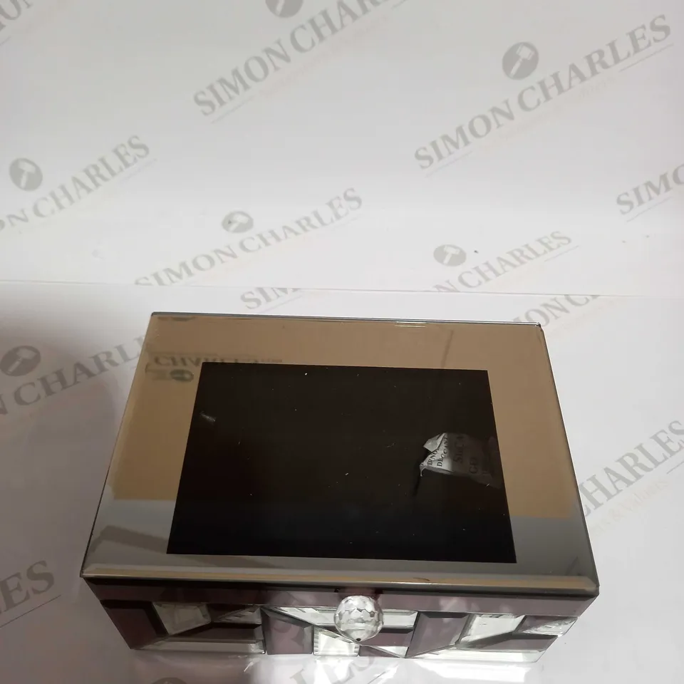 OUTLET JM BY JULIEN MACDONALD KEEPSAKE TRINKET BOX