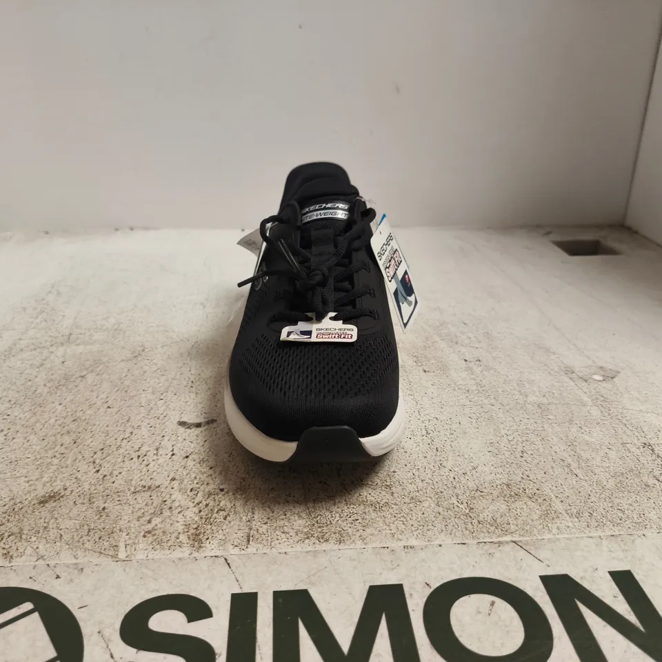 SKECHERS LITE-WEIGHT BLACK SNEAKERS – MEN'S, TAGS ATTACHED UK 10