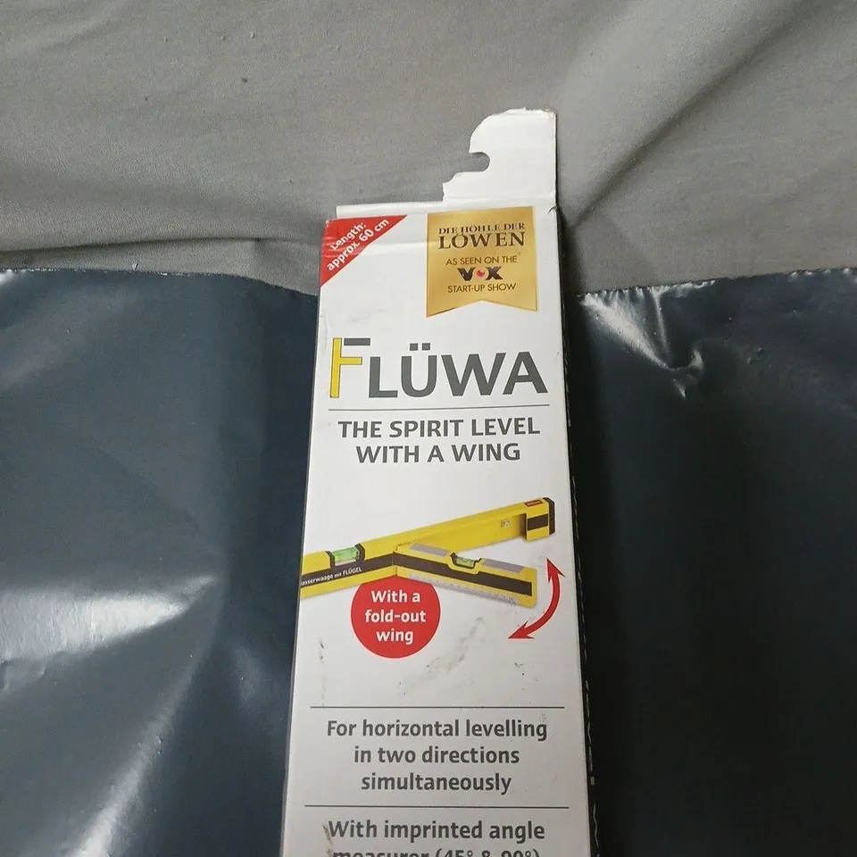 FLUWA SPIRIT LEVEL WITH WING – DUAL-DIRECTIONAL, MAGNETIC BOTTOM