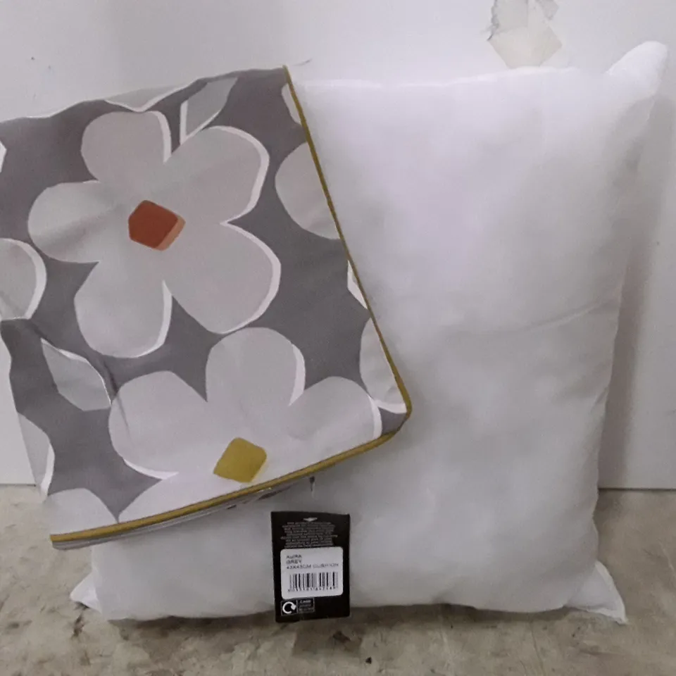 BAGGED AURA FLORAL SQUARE SCATTER CUSHION