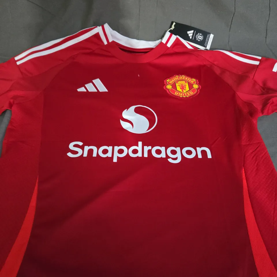 MANCHESTER UNITED FC HOME SHIRT SIZE M