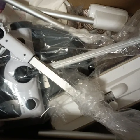 BOX OF APPROXIMATELY 10 ASSORTED HOUSEHOLD ITEMS TO INCLUDE MOP APPLIANCE, ETC - COLLECTION ONLY