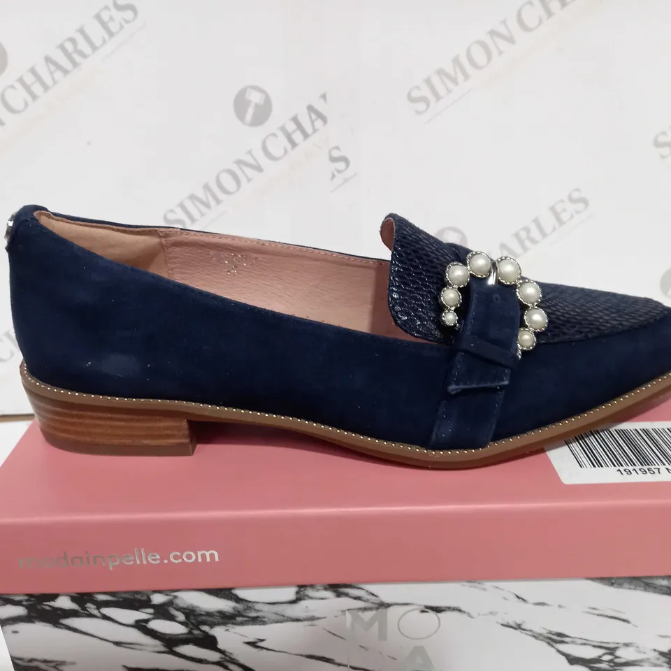 MODA IN PELLE EMBERLY NAVY SUEDE - UK SIZE 7