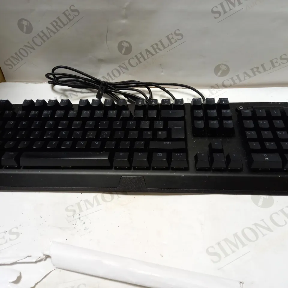 RAZER BLACKWIDOW V3 - PREMIUM MECHANICAL GAMING KEYBOARD
