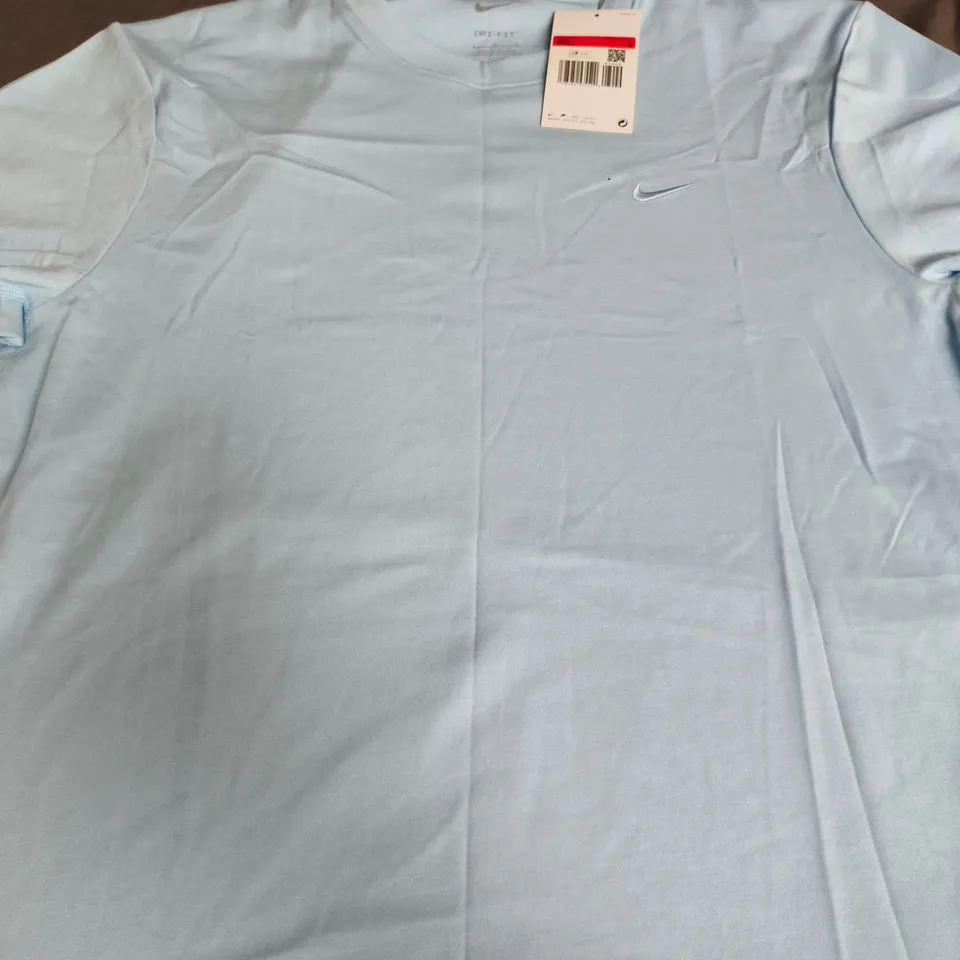 NIKE LOGO CASUAL TEE - LARGE