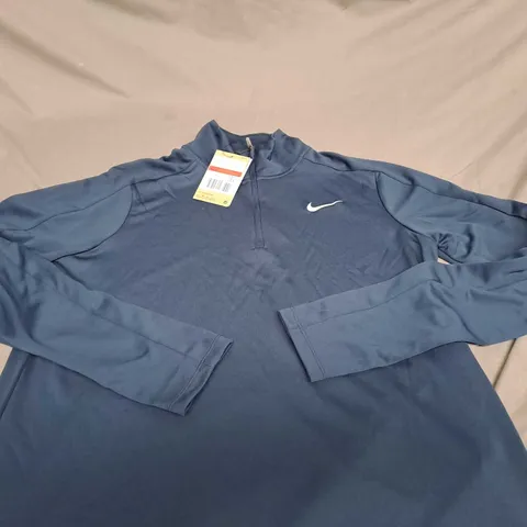 NIKE 1/4 ZIP TRACK TOP SIZE L