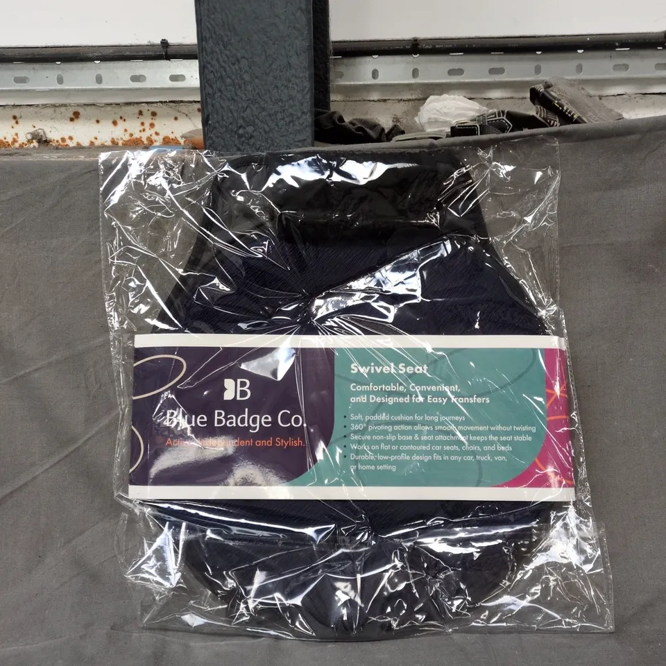 BLUE BADGE CO SWIVEL SEAT – CAR TRANSFER AID, SEALED IN PACKAGING