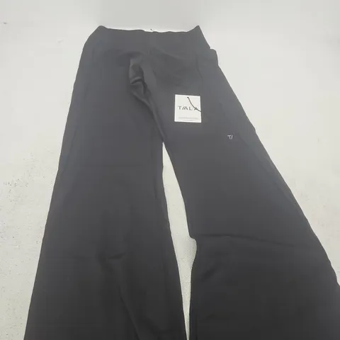 TALA BONDED ACTIVE FLARED LEGGING – SHADOW BLACK, SIZE MEDIUM