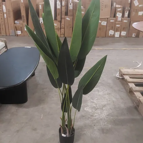 ARTIFICIAL POTTED PLANT