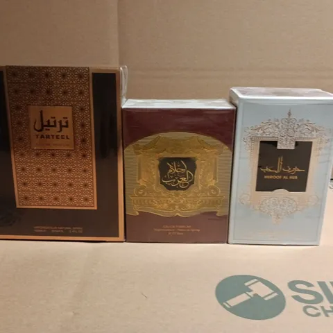 LARGE BOX OF APPROX 10 ASSORTED FRAGRANCES TO INCLUDE HUROOF AL HUB, TARTEEL
