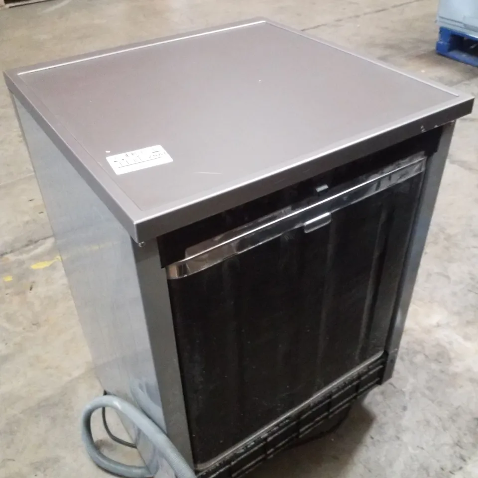 HISENSE HS6223E90XUK SLIMLINE 10 FREESTANDING DISHWASHER - SILVER