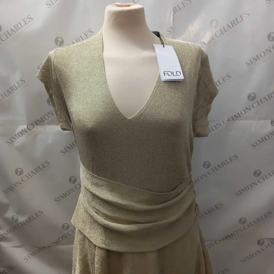 CIRELLO KNITTED METALLIC DRESS SIZE 14