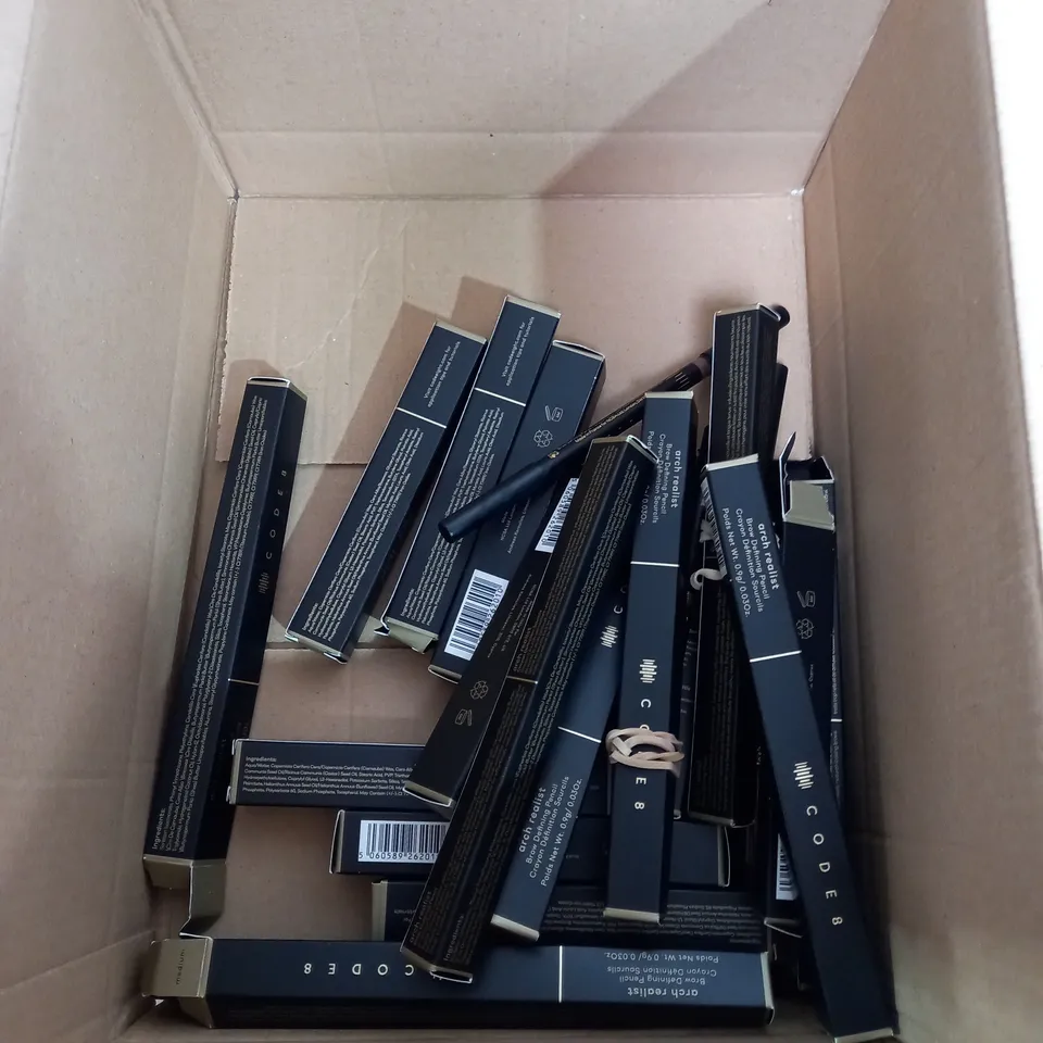 BOX OF APPROX. 7 ASSORTED CODE8 ITEMS TO INCLUDE - LASH SOPHISTICATE -ARCH REALIST