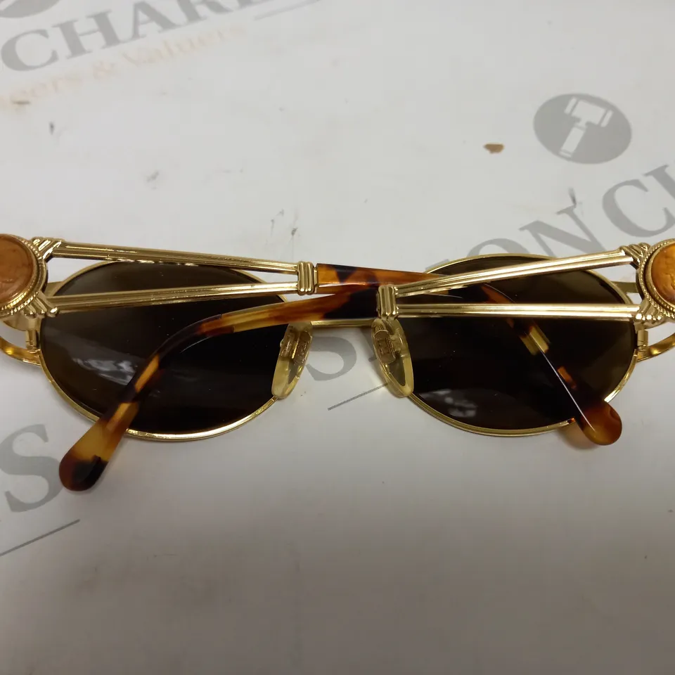 APPROX 4 FENDI SUNGLASSES - BOXED