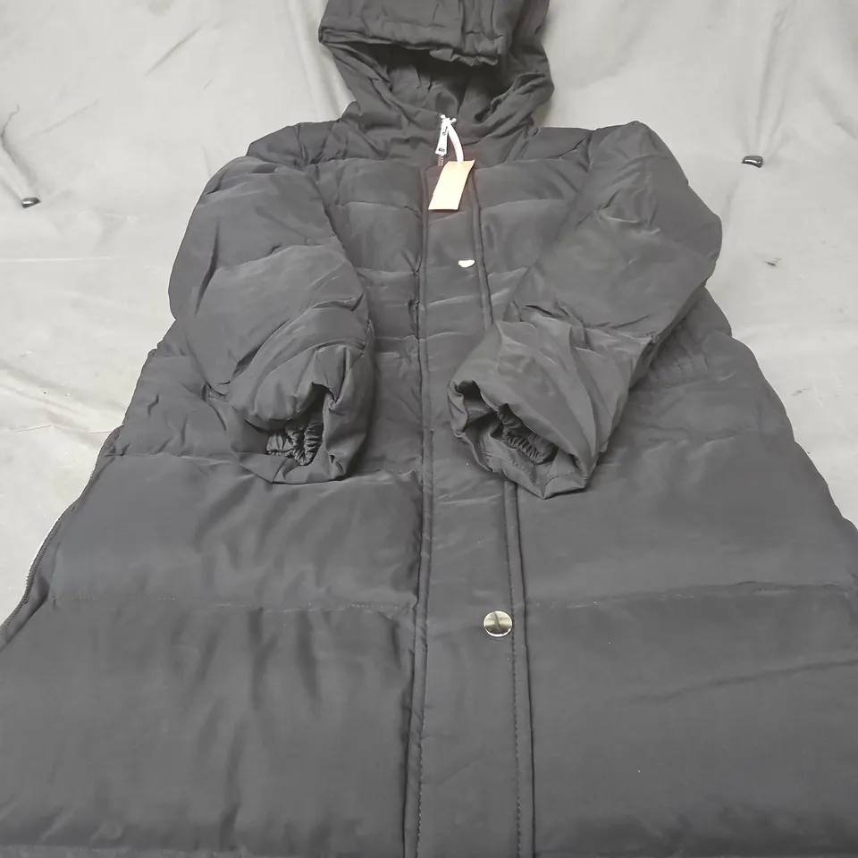 RED CHILI WOMEN'S BLACK PUFFER COAT – UK 8