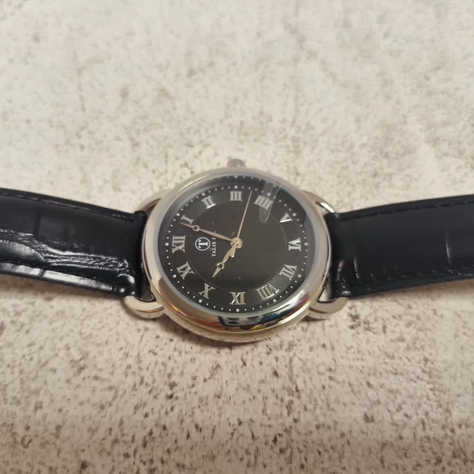 TALIS CO. ANALOG WRISTWATCH – BLACK DIAL, ROMAN NUMERALS, LEATHER STRAP