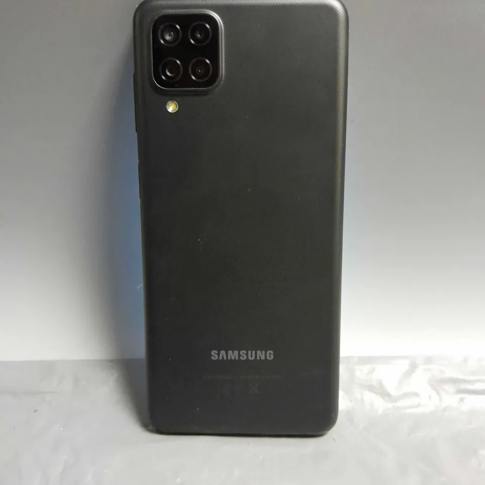 SAMSUNG GALAXY A12 IN BLACK