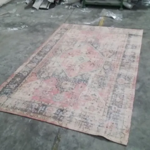 QUALITY DESIGNER AREA RUG - APPROXIMATELY 287X205